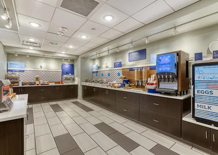 Holiday Inn Express & Suites - Manitou Springs By Ihg